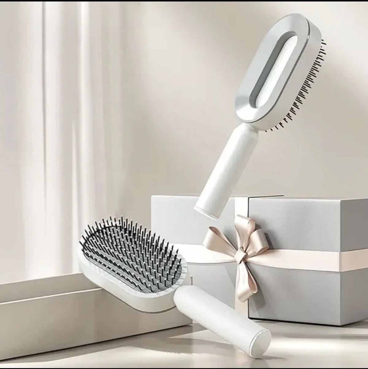 Self Cleaning Hair Brush - Air Cushion Comb Press Type Cleaning Design Comfortable Self-cleaning Hair Brush